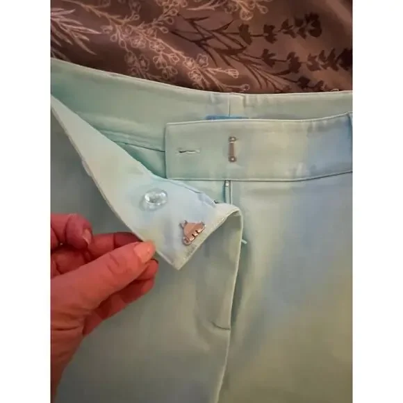 J.McLaughlin Scalloped Hem Mint Green Shorts - Size 6 - Picture 9 of 11